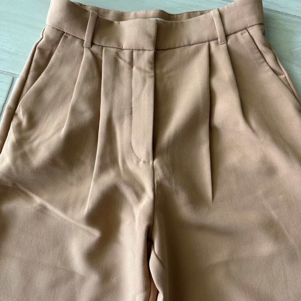 Abercrombie Trouser
